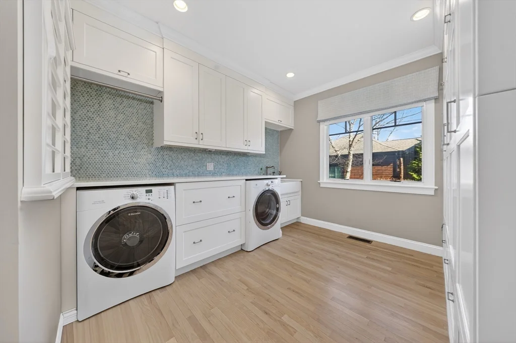 3 bed, 3 bath apartment for rent at 165 Black Rock Dr Unit 165, Hingham — photo 8 of 20