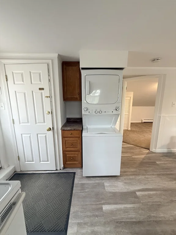 1 bed, 1 bath apartment for rent at 165 Bolton St Unit A, Lancaster — photo 7 of 10