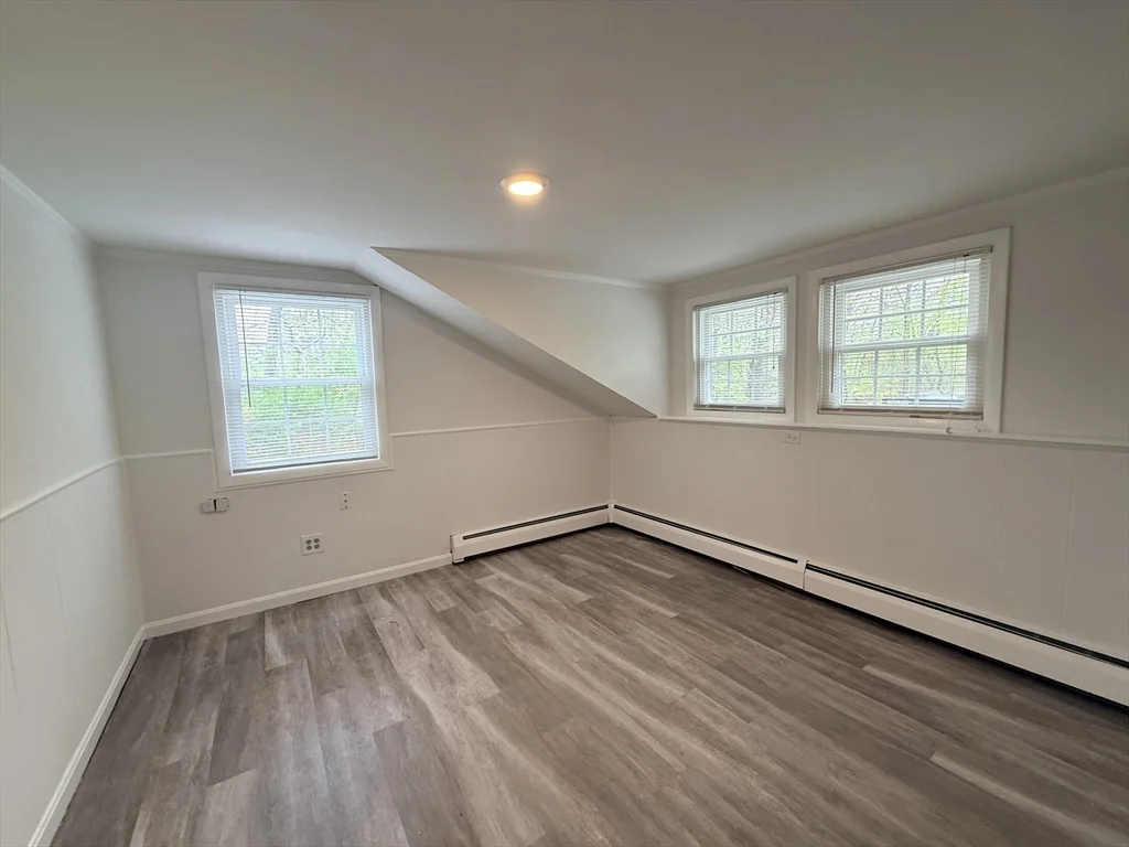 1 bed, 1 bath apartment for rent at 165 Bolton St Unit A, Lancaster — photo 6 of 10