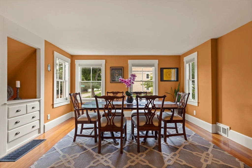 4 bed, 3 bath apartment for rent at 165 Burlington St, Woburn — photo 12 of 42