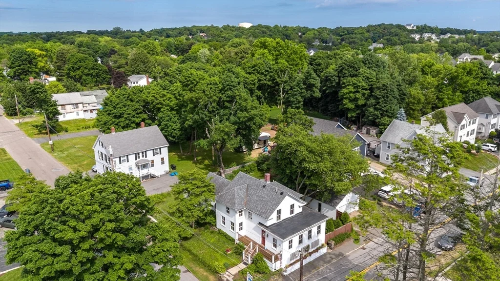 4 bed, 3 bath apartment for rent at 165 Burlington St, Woburn — photo 37 of 42