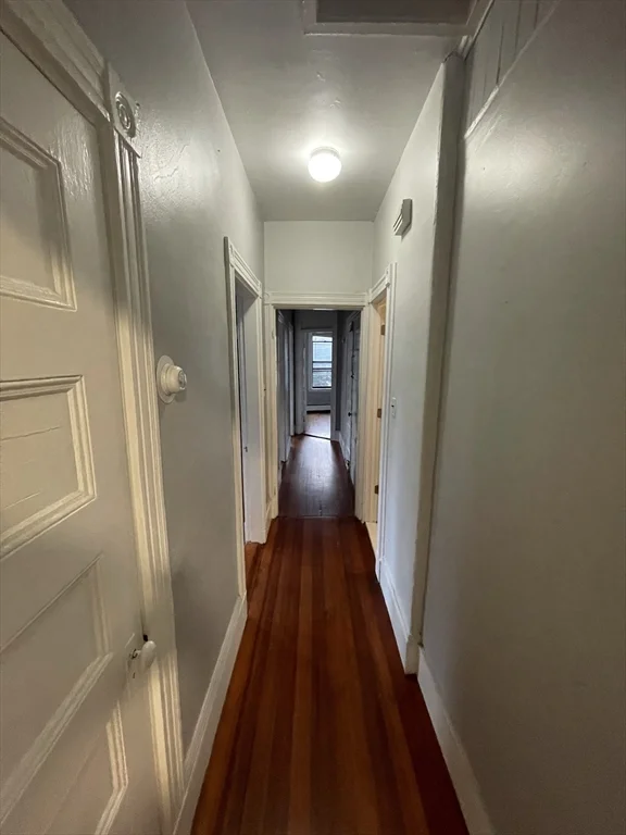 3 bed, 1 bath apartment for rent at 165 Chestnut Ave Unit 3, Jamaica Plain — photo 12 of 19