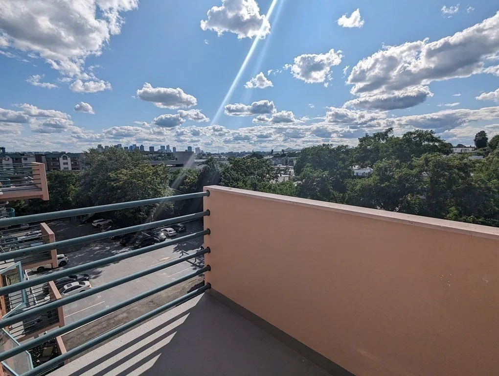 2 bed, 1 bath apartment for rent at 165 Cottage St Unit 704, Chelsea — photo 2 of 15