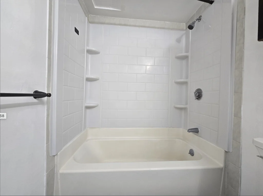 2 bed, 1 bath apartment for rent at 165 Cottage St Unit 706, Chelsea — photo 8 of 26
