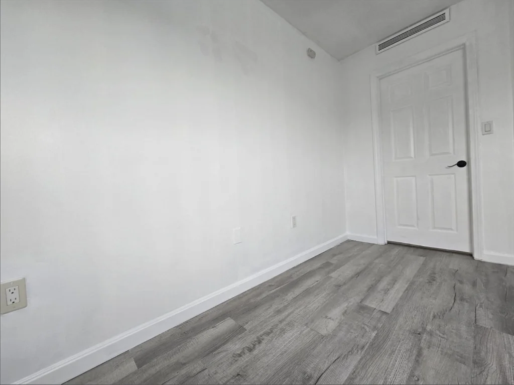 2 bed, 1 bath apartment for rent at 165 Cottage St Unit 706, Chelsea — photo 15 of 26
