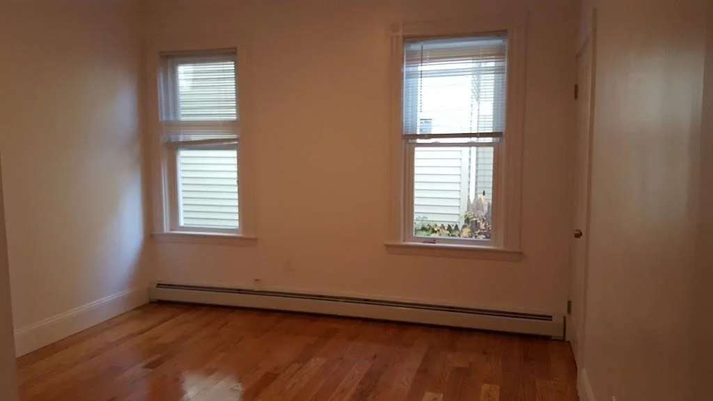 3 bed, 2 bath apartment for rent at 165 Emerson St Unit 1, South Boston — photo 4 of 15
