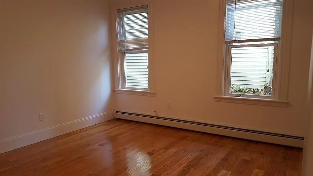 3 bed, 2 bath apartment for rent at 165 Emerson St Unit 1, South Boston — photo 2 of 15