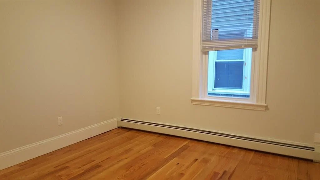 3 bed, 2 bath apartment for rent at 165 Emerson St Unit 1, South Boston — photo 7 of 15