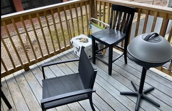 3 bed, 2 bath apartment for rent at 165 Emerson St Unit 1, South Boston — photo 15 of 15