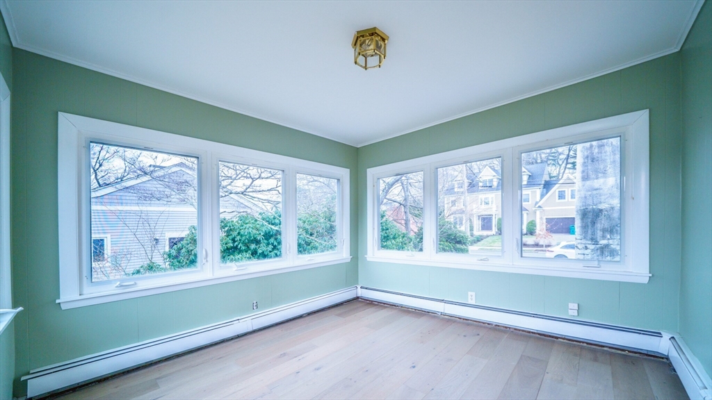 3 bed, 3 bath apartment for rent at 165 Evelyn Rd Unit 1, Waban — photo 6 of 9