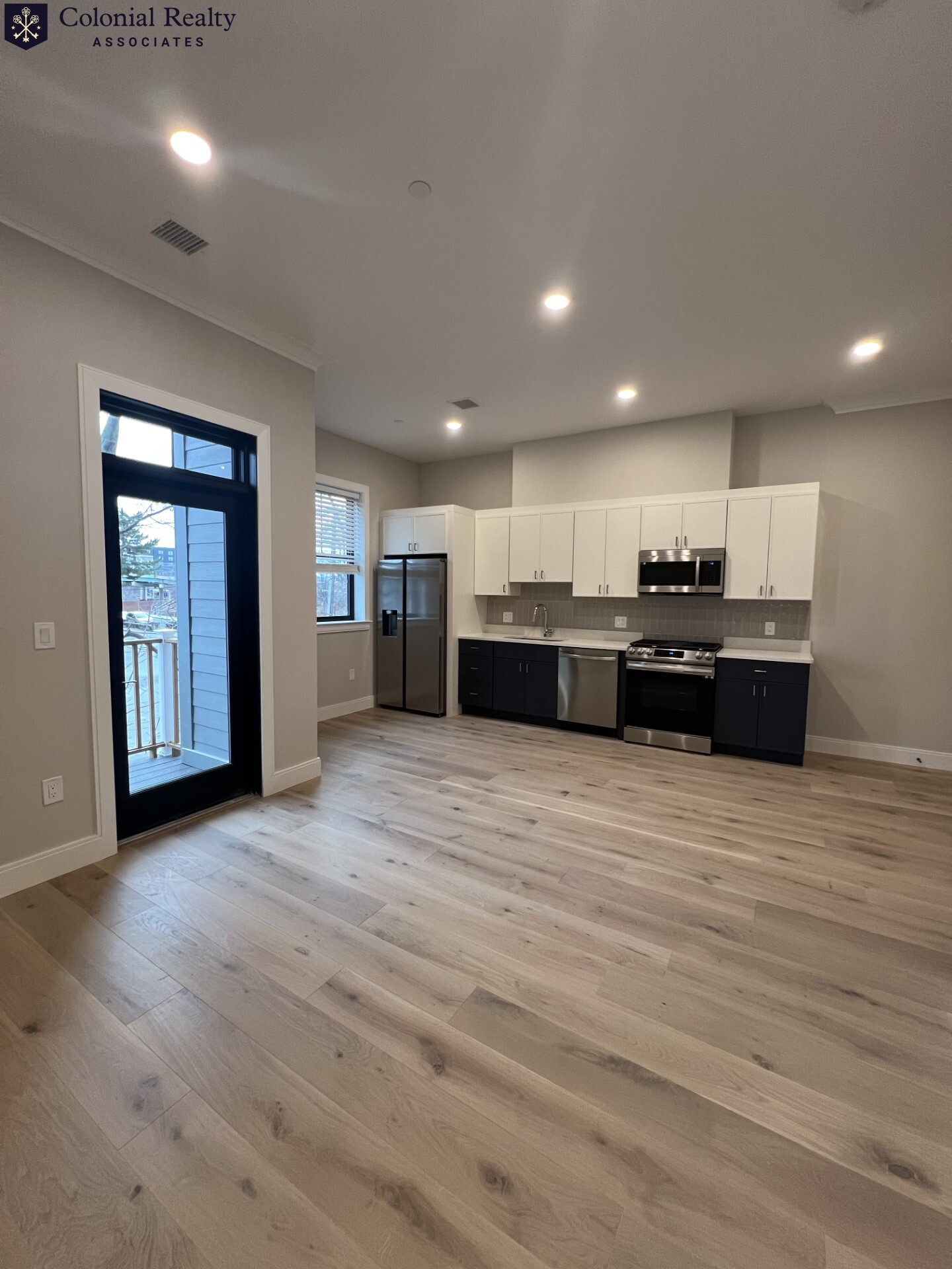 3 bed, 2 bath apartment for rent at 165 Everett St Unit 221, Allston — photo 17 of 20