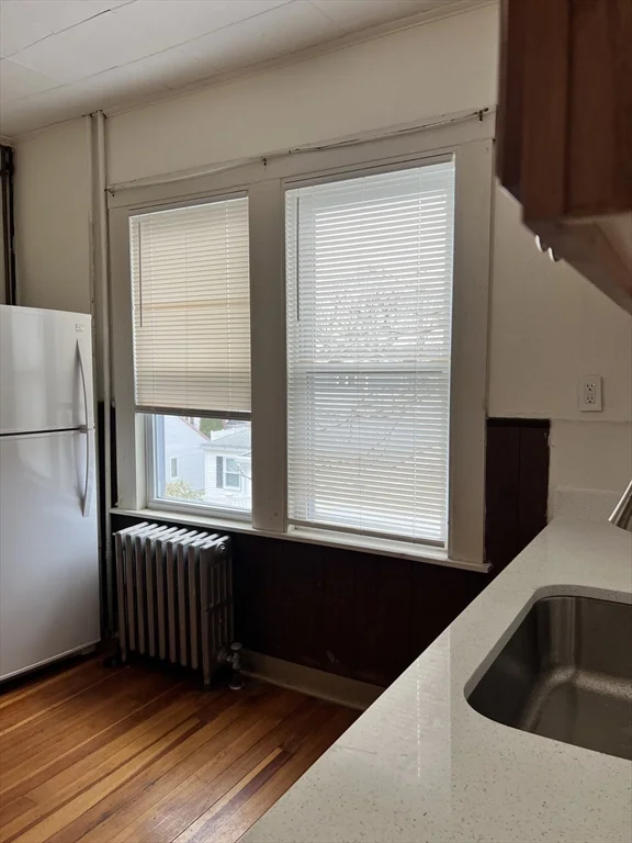 3 bed, 2 bath apartment for rent at 165 Glendale Ave Unit 1, Malden — photo 4 of 14