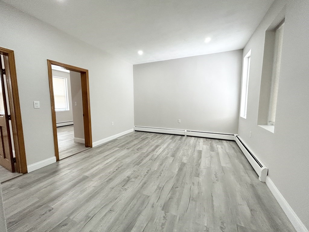 3 bed, 1 bath apartment for rent at 165 Gove St Unit 01, East Boston — photo 3 of 6