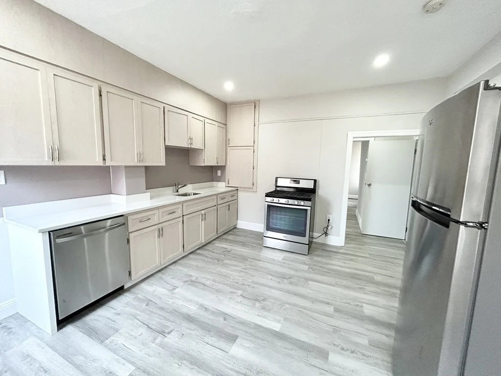 4 bed, 1 bath apartment for rent at 165 Gove St Unit 5, East Boston — photo 1 of 9