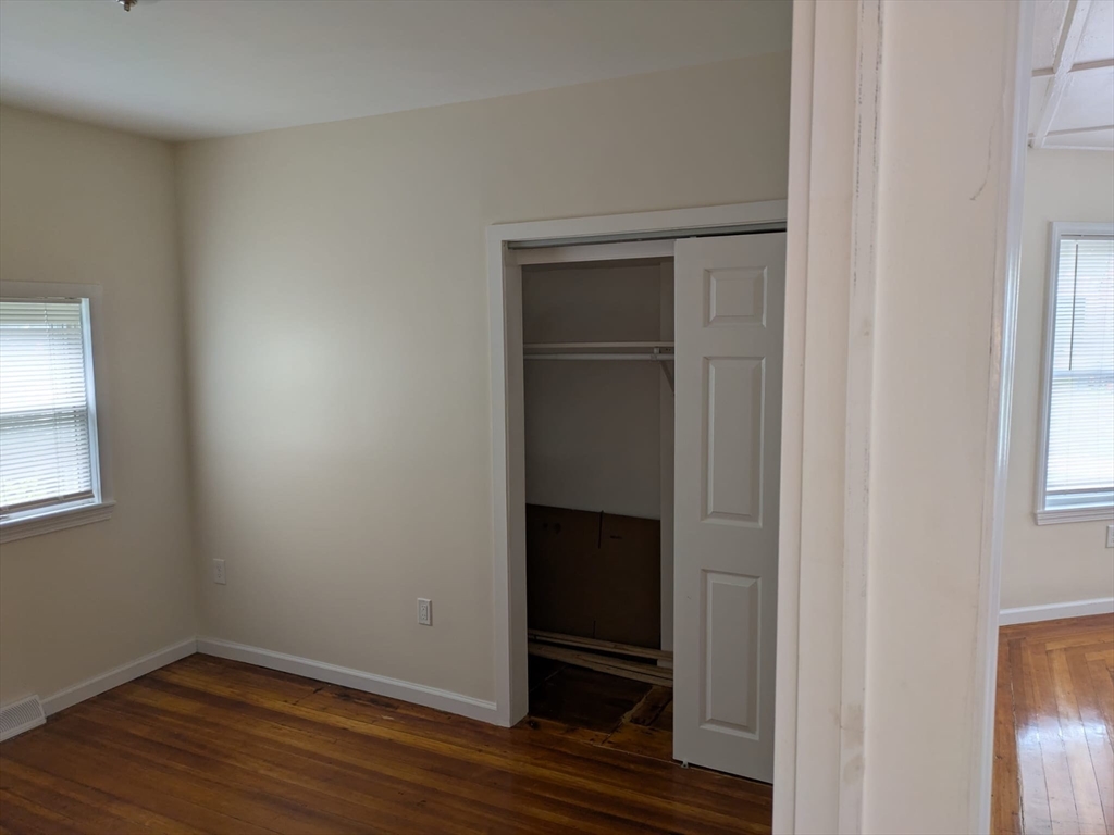 3 bed, 1 bath apartment for rent at 165 Grove St Unit 1, Haverhill — photo 14 of 15