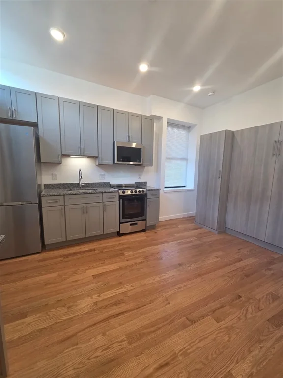 Studio bed, 1 bath apartment for rent at 165 Hawthorne Unit 101, Chelsea — photo 4 of 10