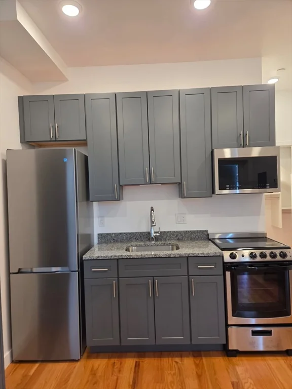 Studio bed, 1 bath apartment for rent at 165 Hawthorne Unit 102, Chelsea — photo 3 of 10