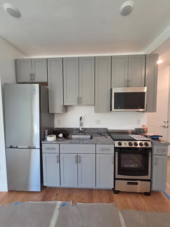 Studio bed, 1 bath apartment for rent at 165 Hawthorne Unit 301, Chelsea — photo 5 of 8