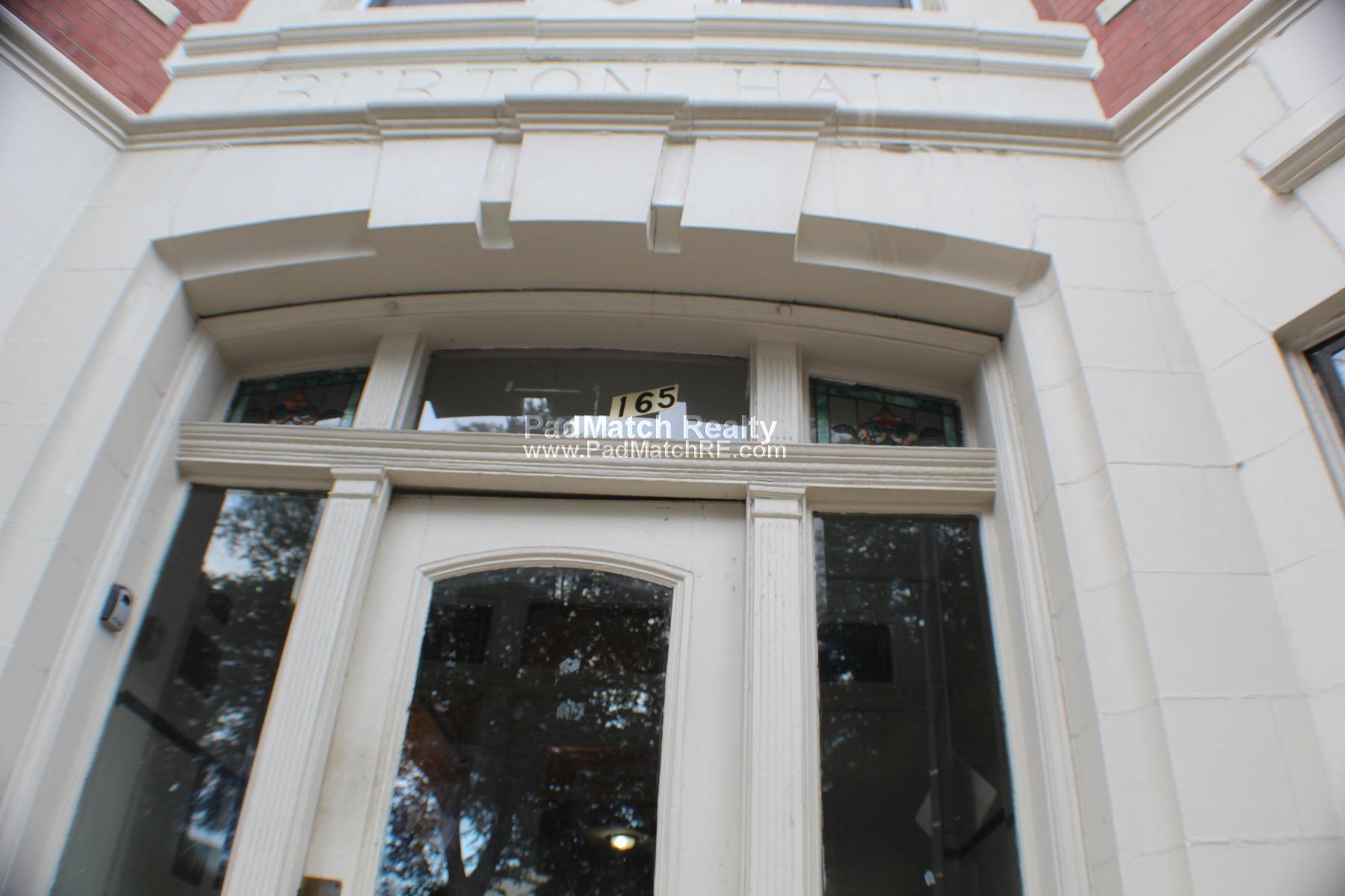 2 bed, 1 bath apartment for rent at 165 Hemenway St Unit B1, Fenway