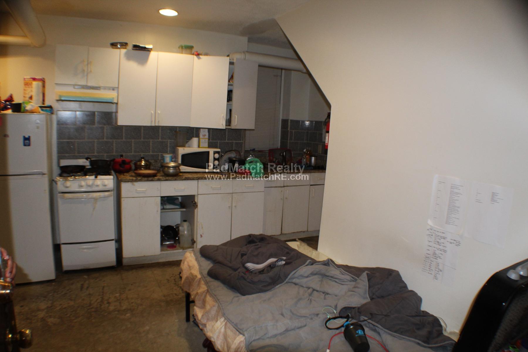 2 bed, 1 bath apartment for rent at 165 Hemenway St Unit B1, Fenway — photo 3 of 14