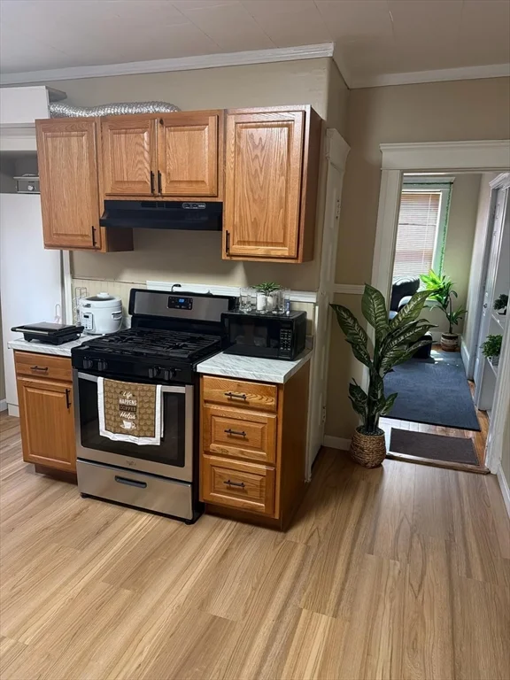 2 bed, 1 bath apartment for rent at 165 Ingleside Ave Unit 1, Worcester — photo 1 of 8