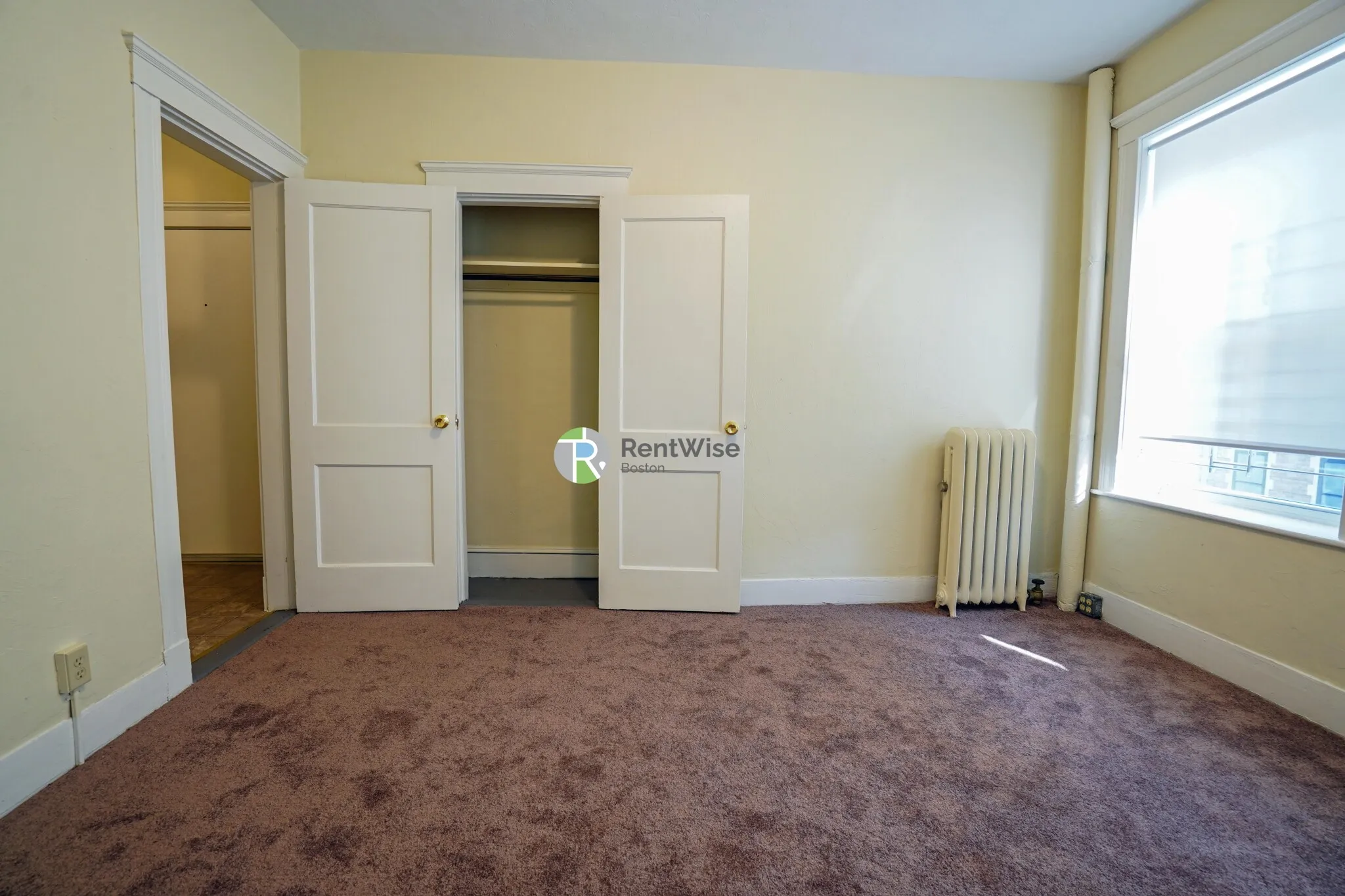 Studio bed, 1 bath apartment for rent at 165 Kelton St Unit 14, Brighton — photo 5 of 14
