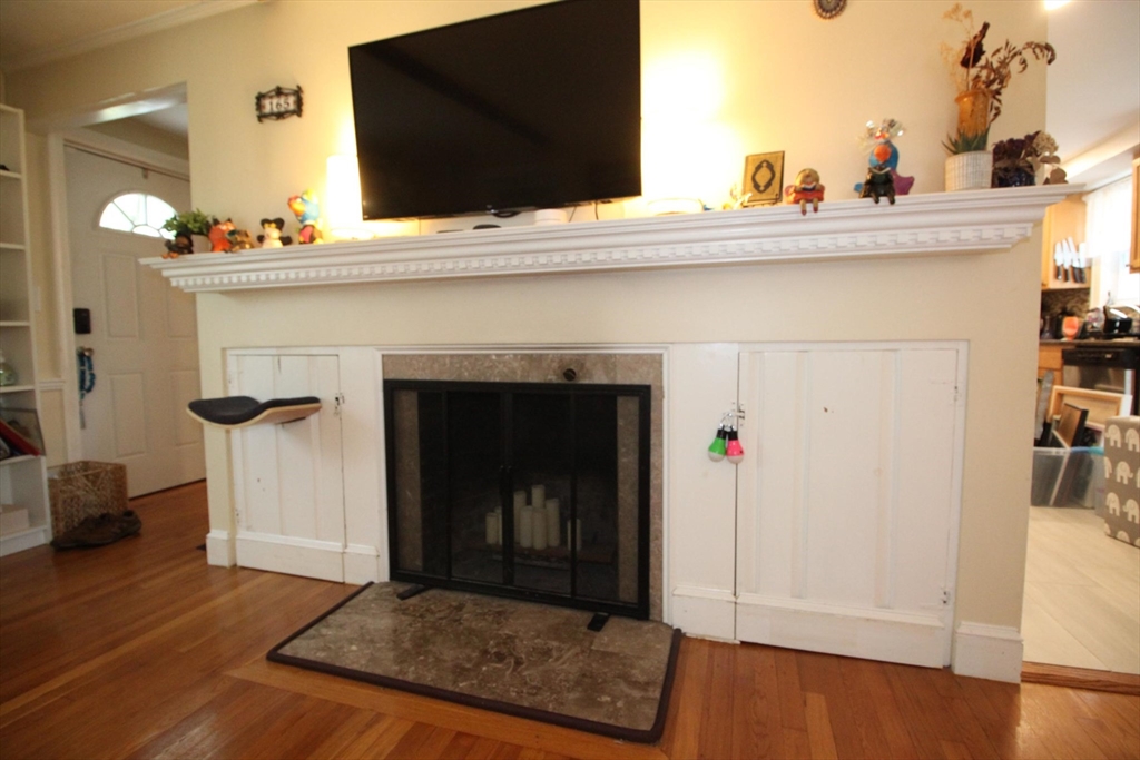 2 bed, 2 bath apartment for rent at 165 Lynn Fells Pkwy Unit 165, Melrose — photo 4 of 40
