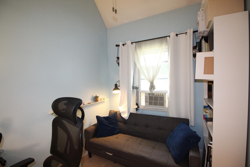 2 bed, 2 bath apartment for rent at 165 Lynn Fells Pkwy Unit 165, Melrose — photo 19 of 40