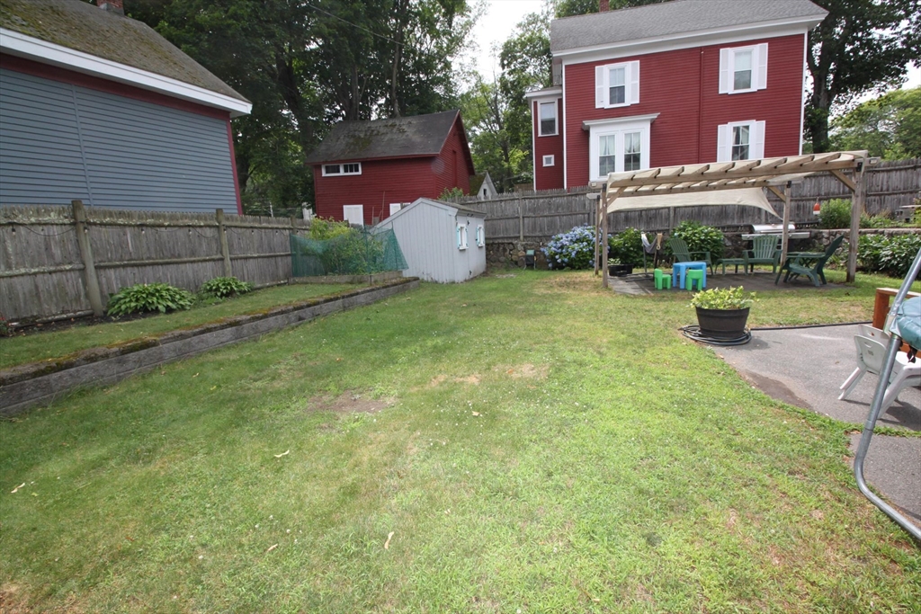2 bed, 2 bath apartment for rent at 165 Lynn Fells Pkwy Unit 165, Melrose — photo 36 of 40