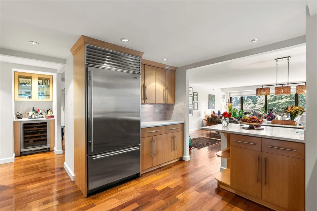 3 bed, 2 bath apartment for rent at 165 Tremont St Unit 401, Boston Downtown — photo 6 of 24