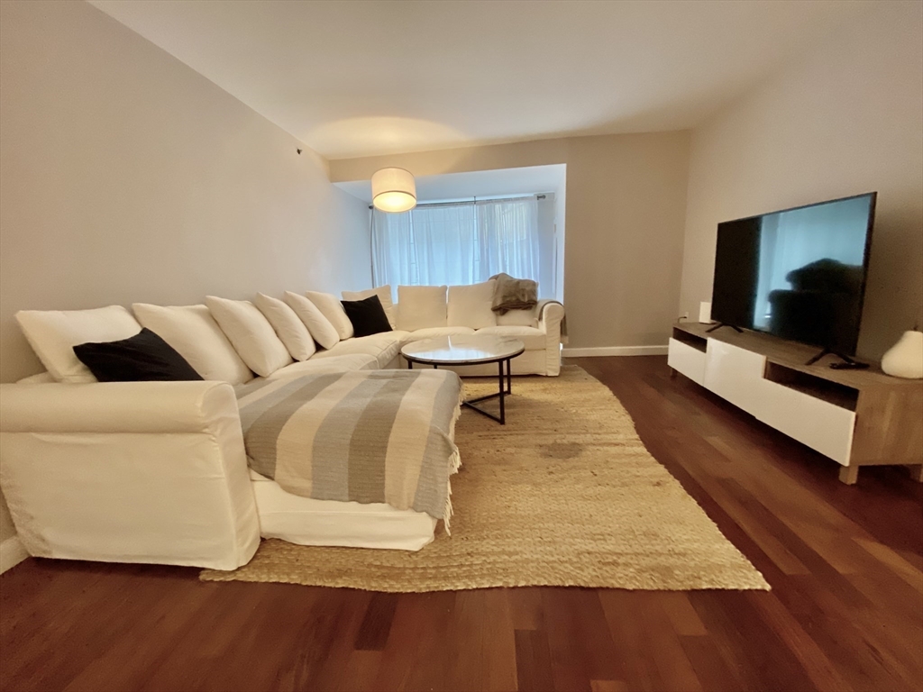 2 bed, 2 bath apartment for rent at 165 Tremont St Unit 404, Boston Downtown — photo 14 of 22