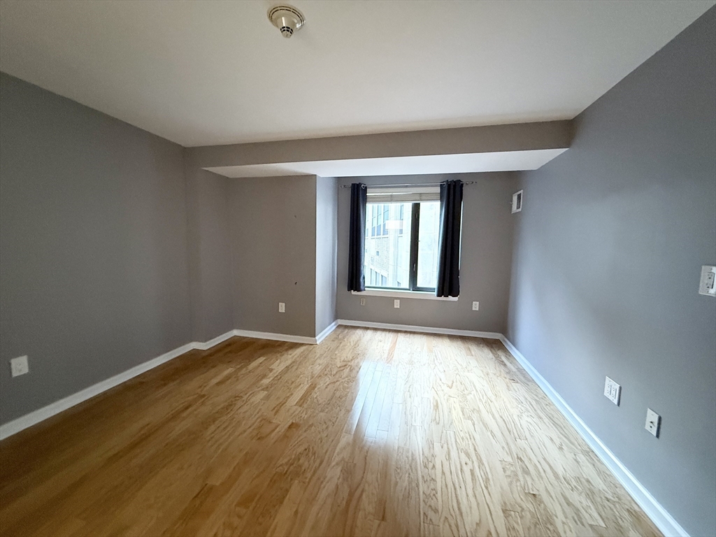 2 bed, 2 bath apartment for rent at 165 Tremont St Unit 704, Midtown — photo 8 of 12