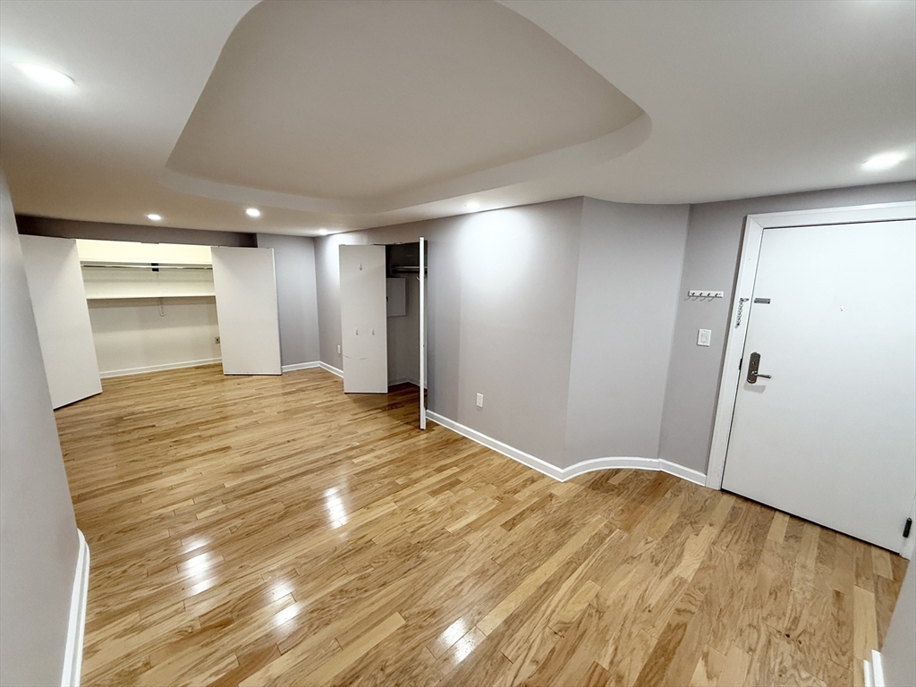 2 bed, 2 bath apartment for rent at 165 Tremont St Unit 704, Midtown — photo 6 of 12
