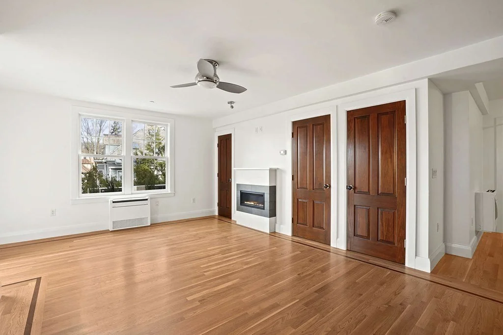 1 bed, 1 bath apartment for rent at 165 Winthrop Rd Unit A, Beaconsfield — photo 9 of 26