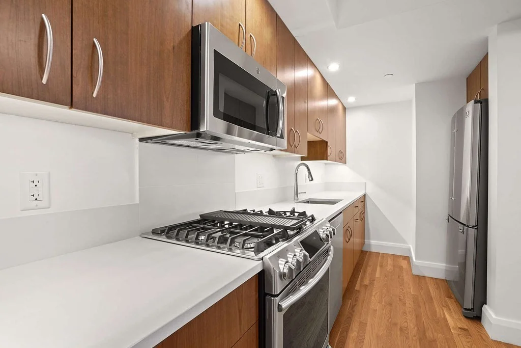 1 bed, 1 bath apartment for rent at 165 Winthrop Rd Unit A, Beaconsfield — photo 1 of 26