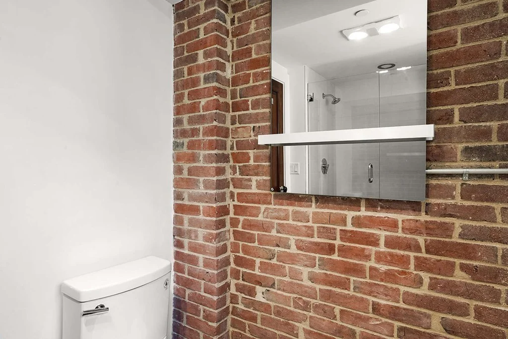 1 bed, 1 bath apartment for rent at 165 Winthrop Rd Unit A, Beaconsfield — photo 19 of 26