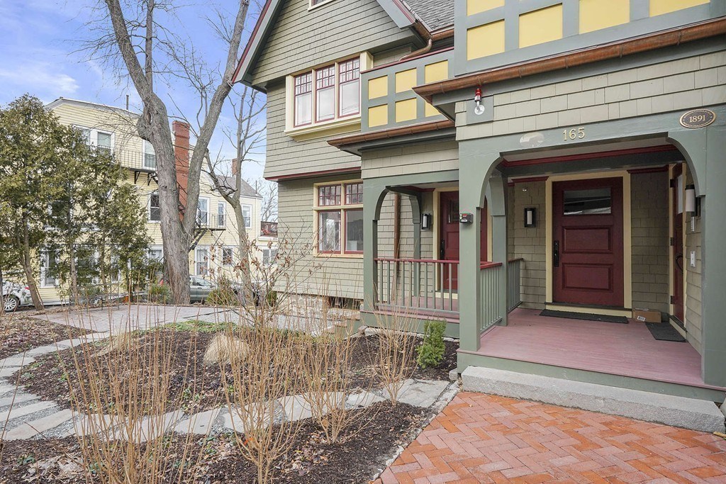 1 bed, 1 bath apartment for rent at 165 Winthrop Rd Unit B, Aspinwall Hill — photo 20 of 20