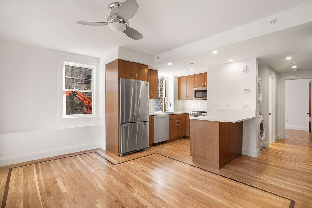 1 bed, 1 bath apartment for rent at 165 Winthrop Rd Unit B, Aspinwall Hill — photo 8 of 20
