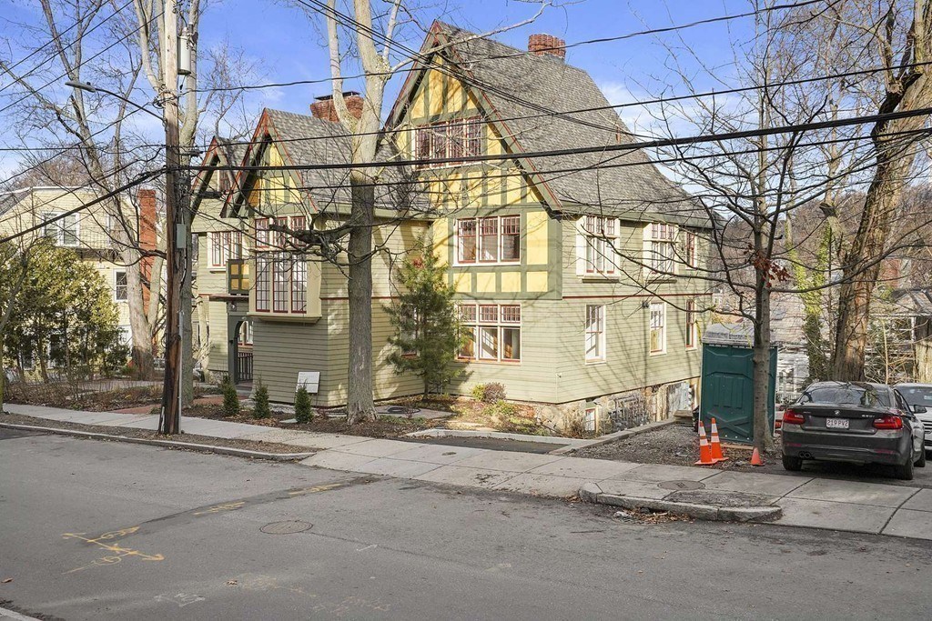 1 bed, 1 bath apartment for rent at 165 Winthrop Rd Unit B, Aspinwall Hill — photo 17 of 20