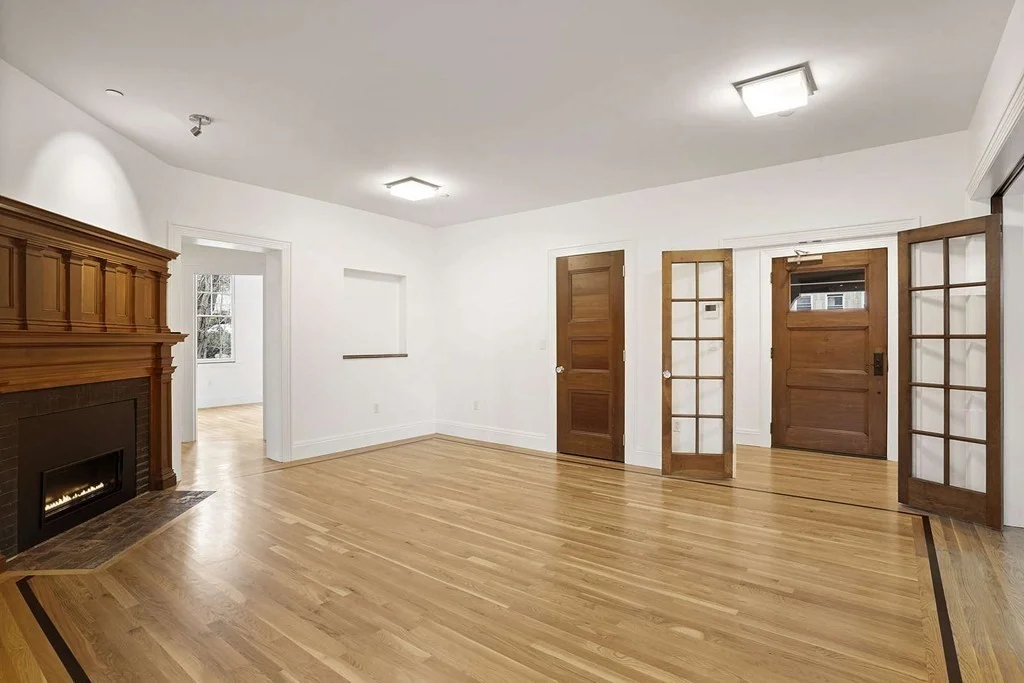3 bed, 2 bath apartment for rent at 165 Winthrop Rd Unit C, Beaconsfield — photo 17 of 39