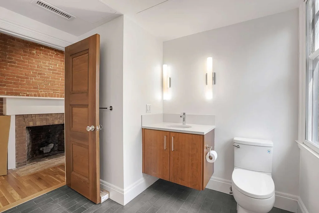 3 bed, 2 bath apartment for rent at 165 Winthrop Rd Unit C, Beaconsfield — photo 38 of 39
