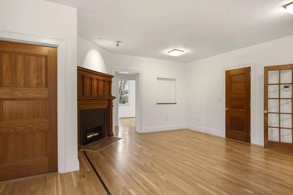 3 bed, 2 bath apartment for rent at 165 Winthrop Rd Unit C, Beaconsfield — photo 18 of 39