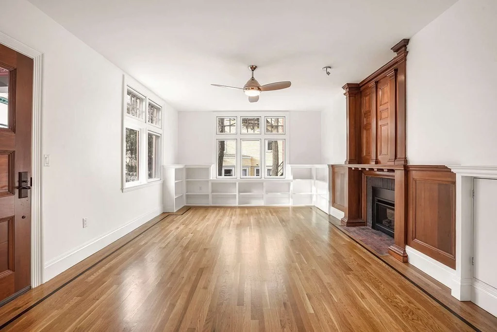 3 bed, 2 bath apartment for rent at 165 Winthrop Rd Unit C, Beaconsfield — photo 2 of 39