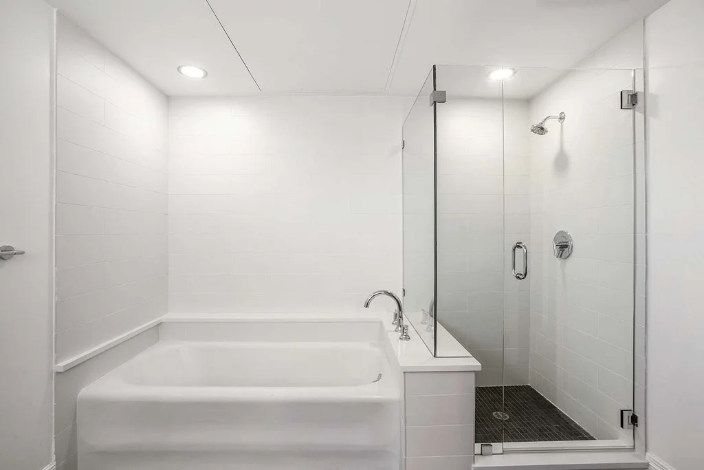 3 bed, 2 bath apartment for rent at 165 Winthrop Rd Unit C, Beaconsfield — photo 37 of 39