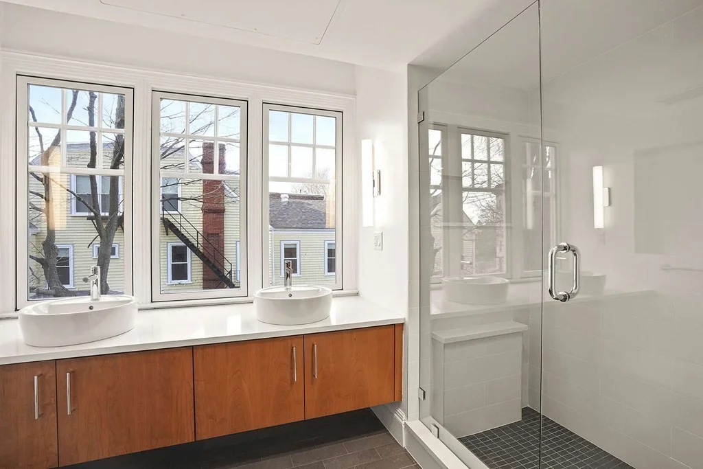 3 bed, 2 bath apartment for rent at 165 Winthrop Rd Unit D, Coolidge Corner — photo 24 of 40