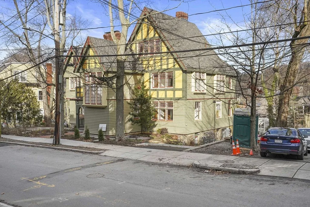 3 bed, 2 bath apartment for rent at 165 Winthrop Rd Unit D, Coolidge Corner — photo 38 of 40