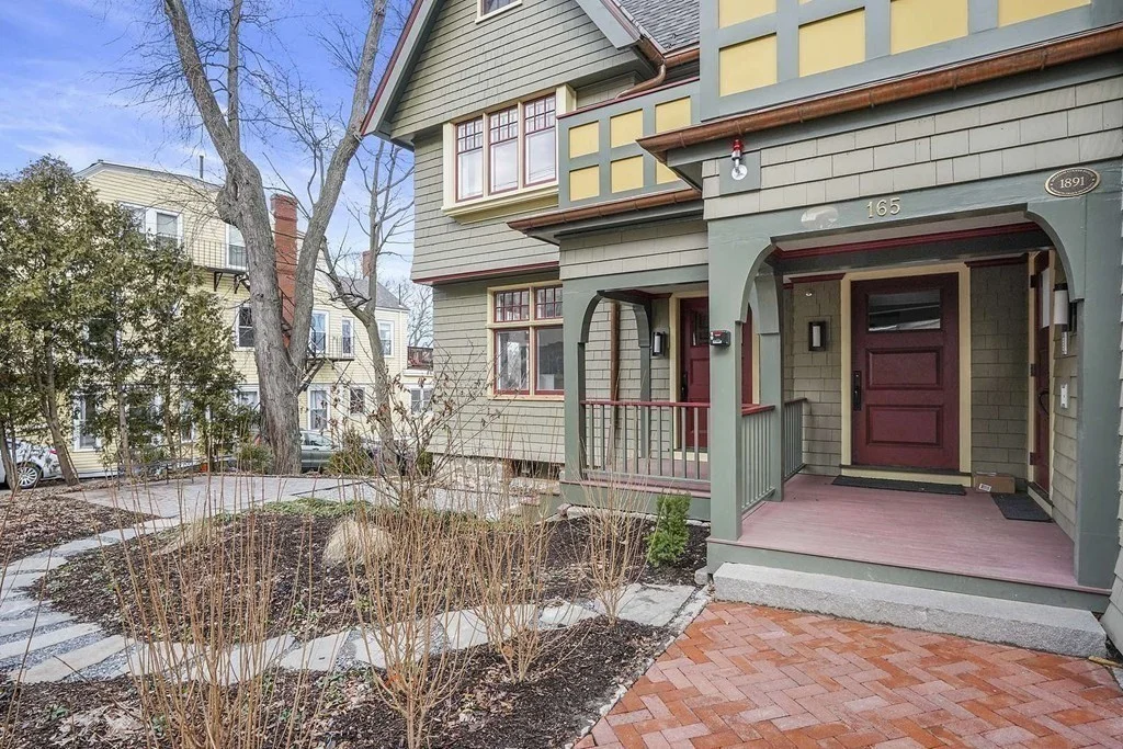 3 bed, 2 bath apartment for rent at 165 Winthrop Rd Unit D, Coolidge Corner — photo 7 of 40