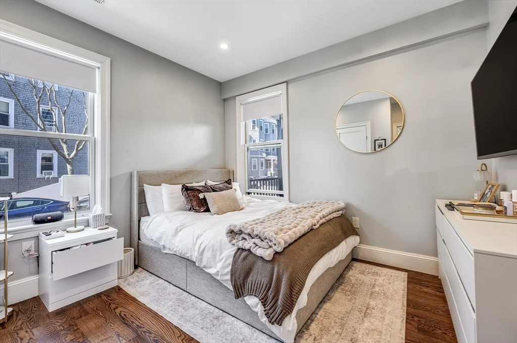 5 bed, 3 bath apartment for rent at 1650 Columbia Rd Unit 1, South Boston — photo 15 of 24