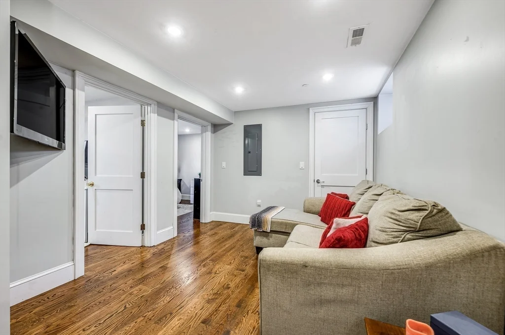 5 bed, 3 bath apartment for rent at 1650 Columbia Rd Unit 1, South Boston — photo 18 of 24