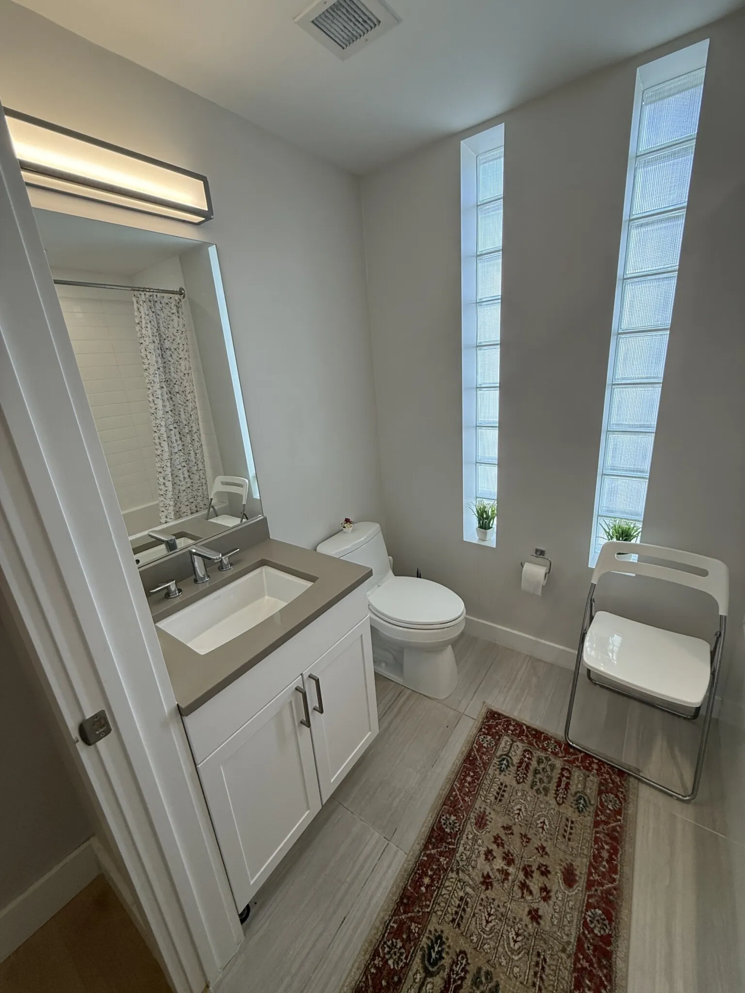 2 bed, 2 bath apartment for rent at 1650 Commonwealth Ave Unit 203, Brighton — photo 5 of 13